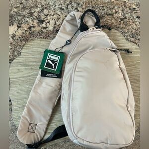 Puma Myriad Sling nwt, off white